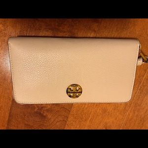 Tory Burch wallet